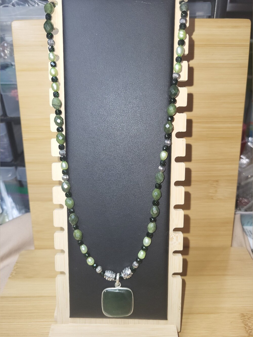 20in Necklace Moss Jade Pendant 925 Sterling Silver &